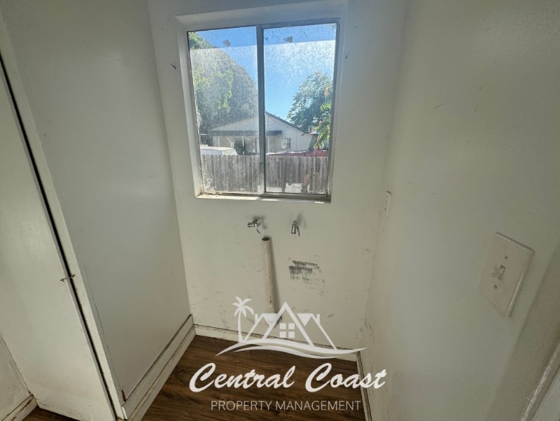 Building Photo - 0 E Foster Rd