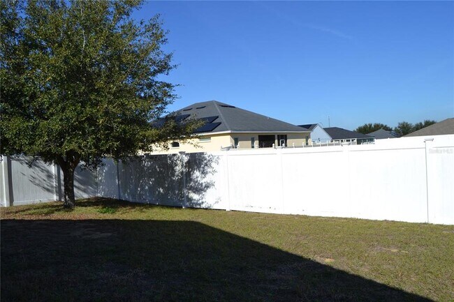 Building Photo - 1071 Condor Dr