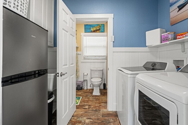 Building Photo - 3357 Minnow Creek Dr