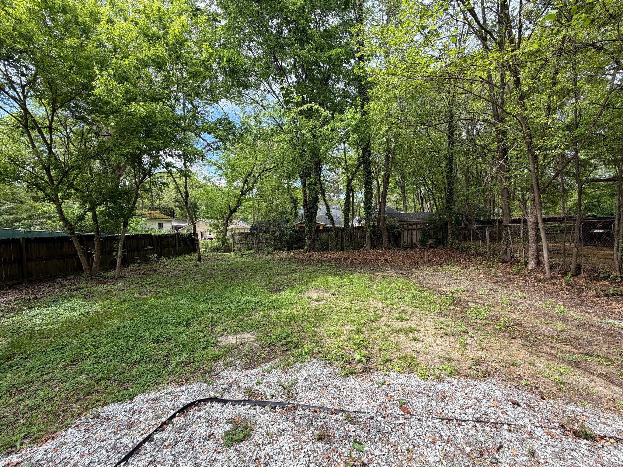 Building Photo - Room in House on Bolton Rd NW