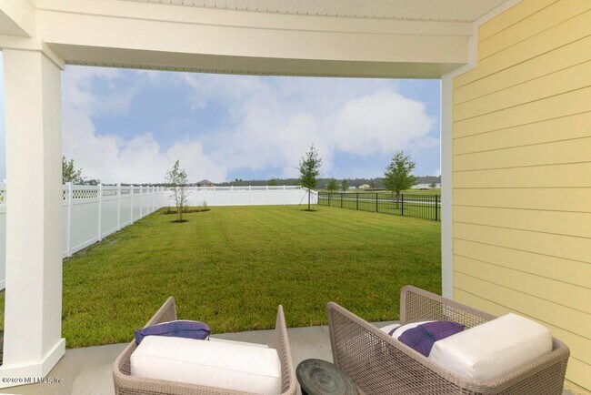 Building Photo - 28 Stansbury Ln