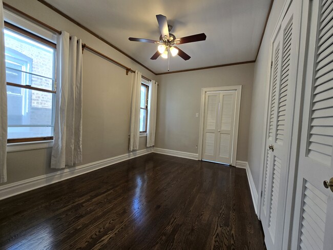 Building Photo - 4231 N Marmora Ave