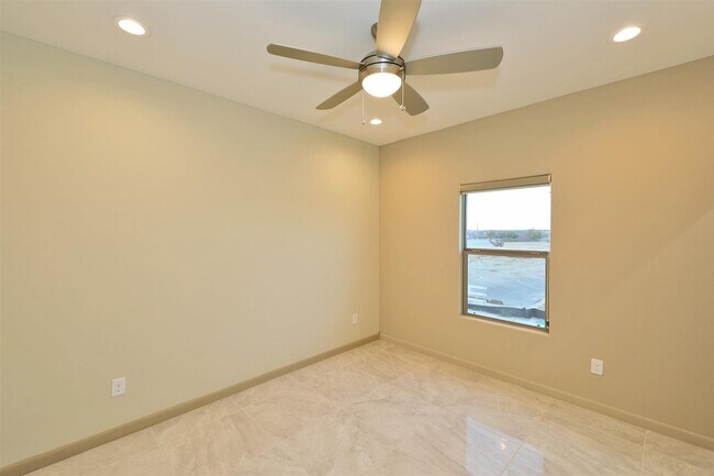 Building Photo - 4101 Blue Quail Rd