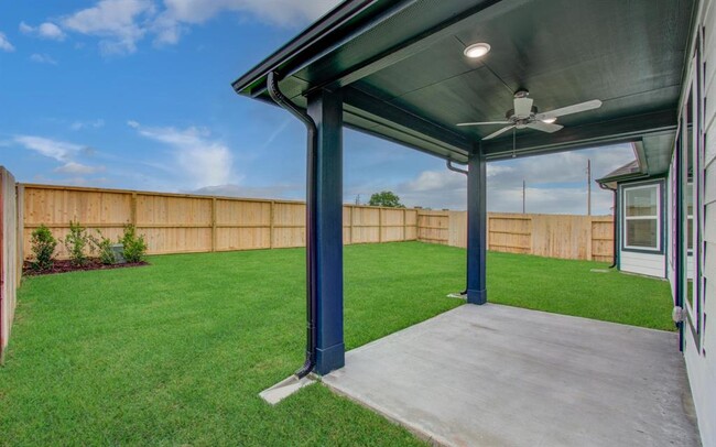 Building Photo - 8627 Pier Cove Dr