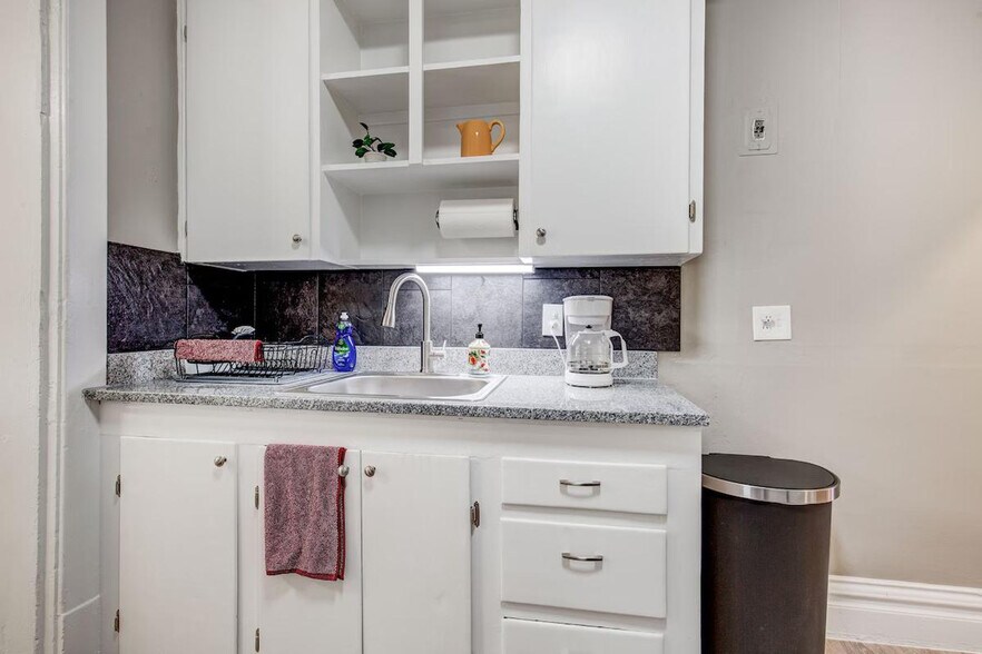 Building Photo - 1441 N Humboldt St