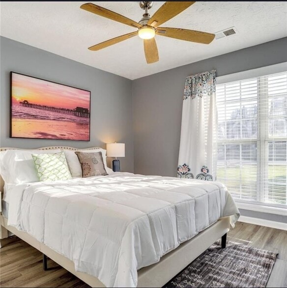 Building Photo - 1080 Rafington Dr