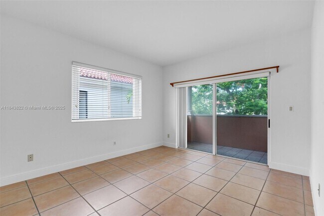 Building Photo - 3060 Matilda St