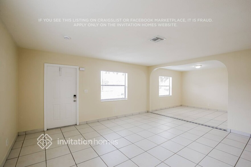 Building Photo - 7440 Johnson St