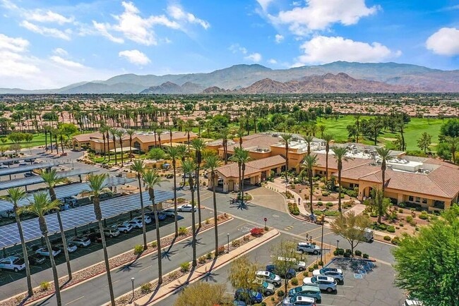 Building Photo - 78686 Hampshire Ave