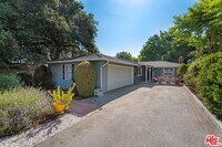 Building Photo - 2795 Casitas Ave
