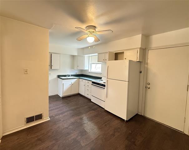 Building Photo - 513 Cynisca St