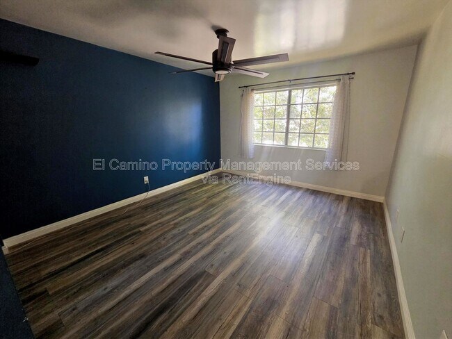 Building Photo - 628 Daisy Ave