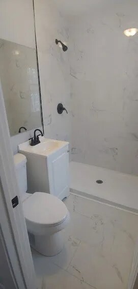 Building Photo - 5807 W Park Hill Ave