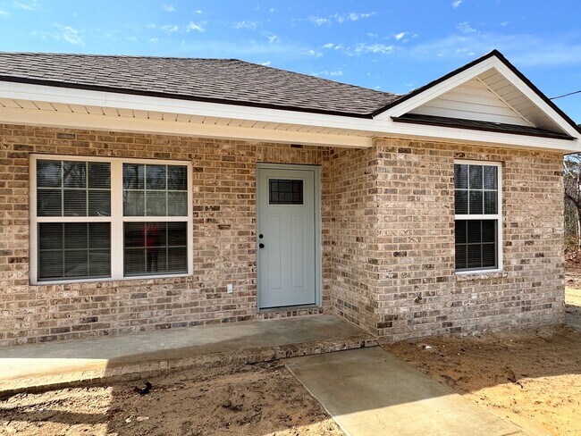 Building Photo - 3 Bed 2 Bath New Construction Home