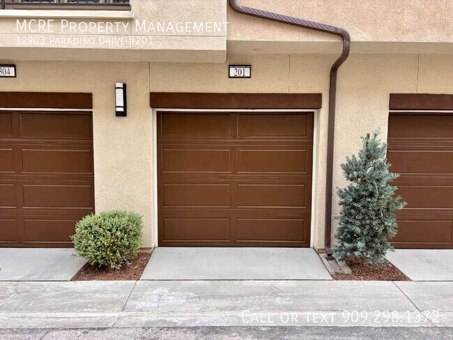 Building Photo - 12903 Paradiso Dr