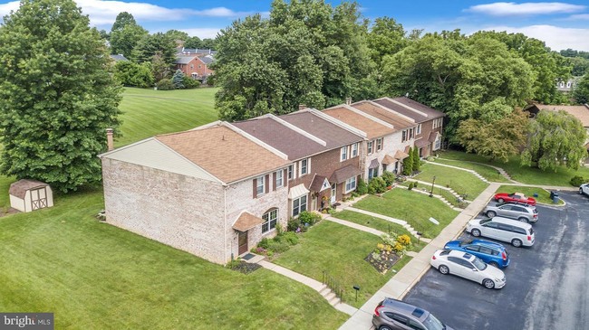 Building Photo - 306 Kidwelly Ct