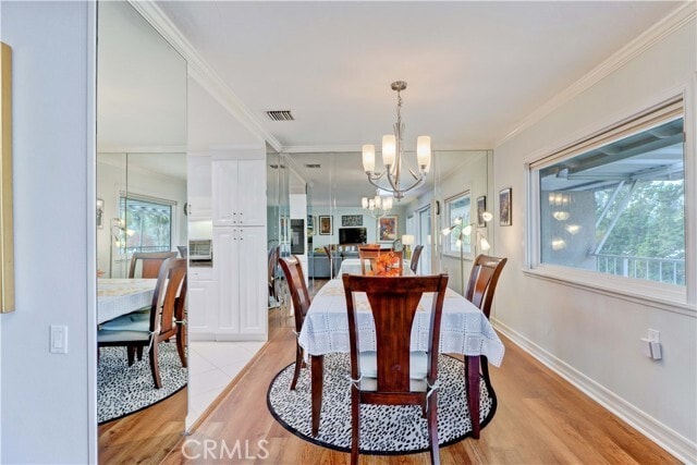 Building Photo - 881 Via Mendoza