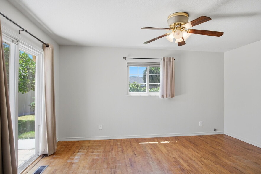 Building Photo - 360 Hanover Ave