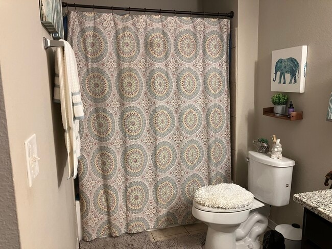 Building Photo - 6435 Manhattan Village Ave