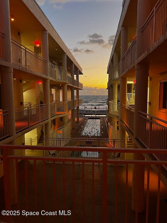 Building Photo - 601 N Miramar Ave