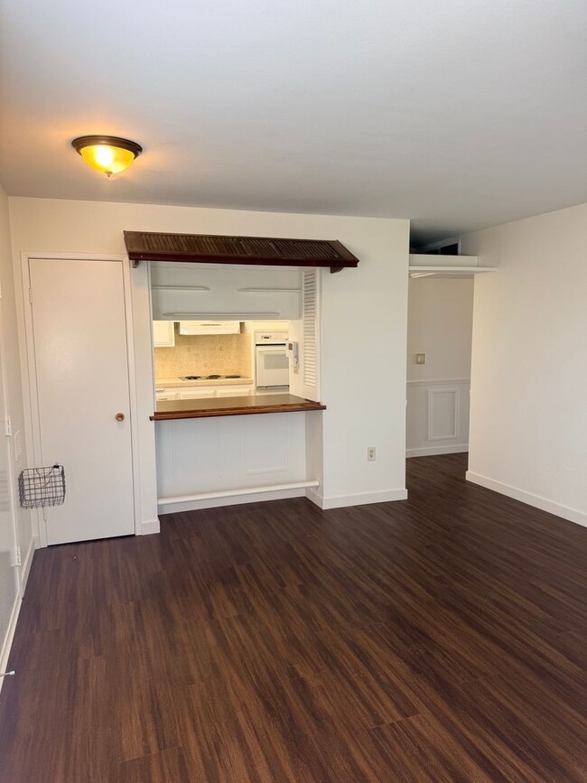 Building Photo - 55 plus community One Bed condo for rent Menifee