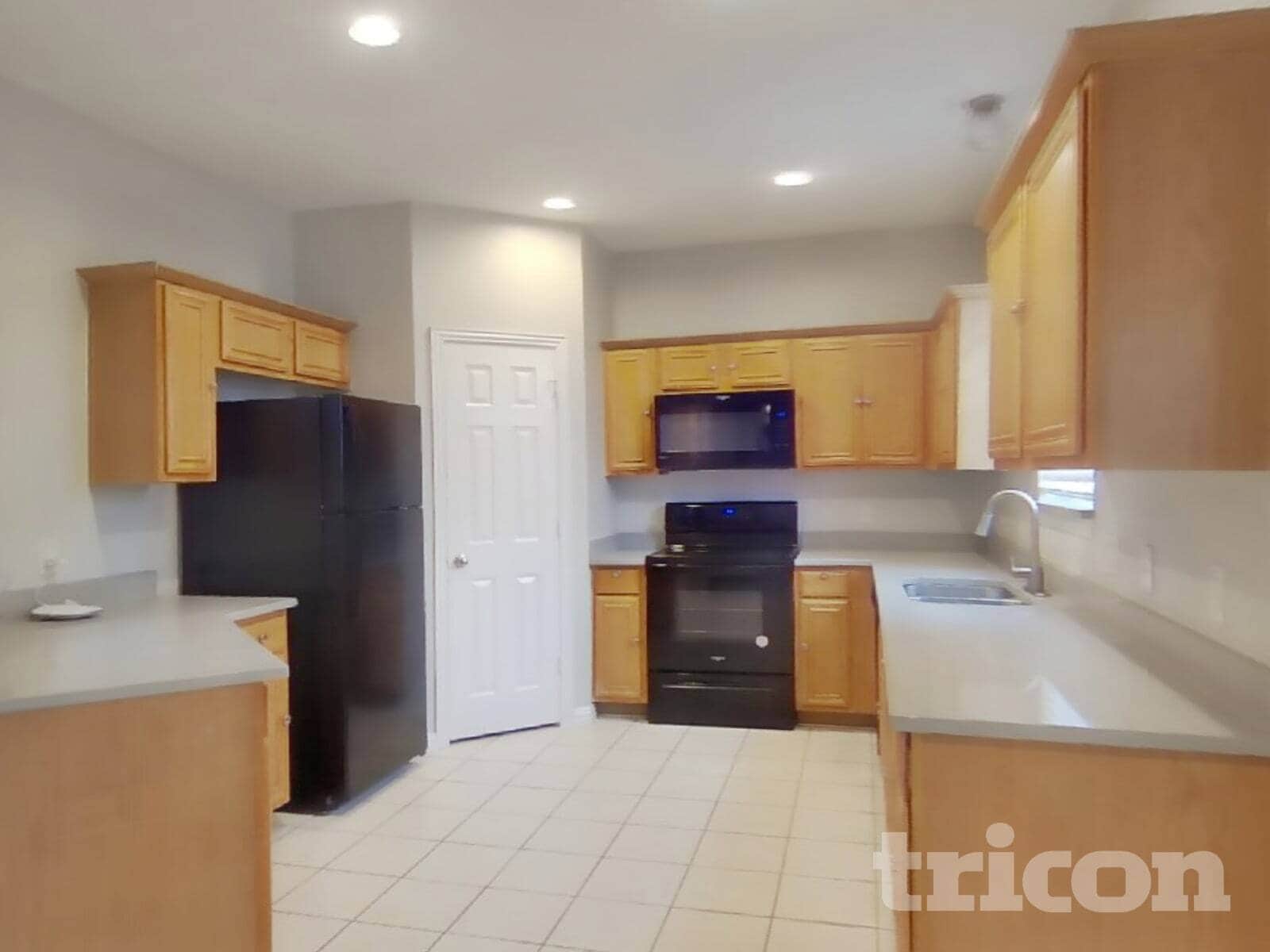 Building Photo - 2705 Lauren Way