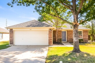 Building Photo - 3720 Allison Dr