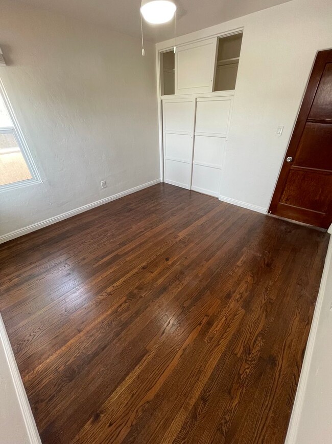 Building Photo - Fully remodeled house in North Park