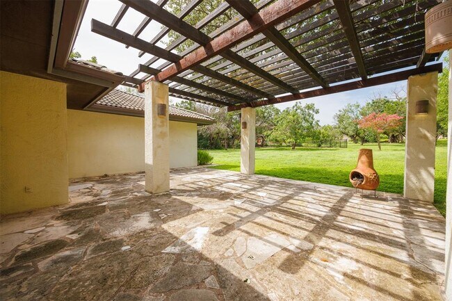 Building Photo - 105 Kite St