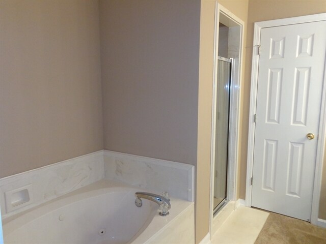 Building Photo - 6556 Brickmont Rd