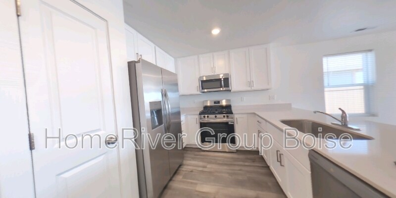 Primary Photo - 20444 Owl Creek Ave