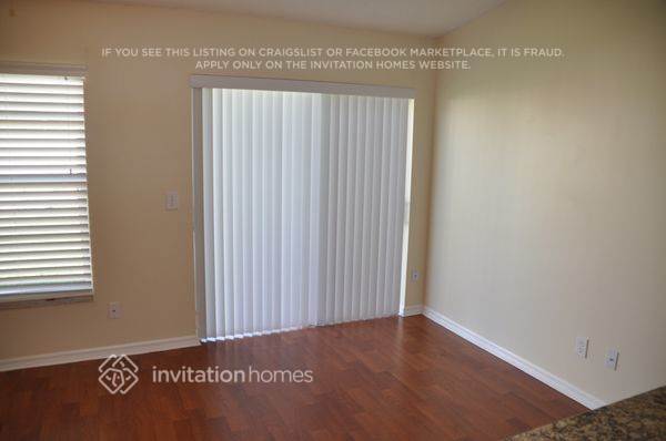 Building Photo - 9788 Fox Chapel Rd