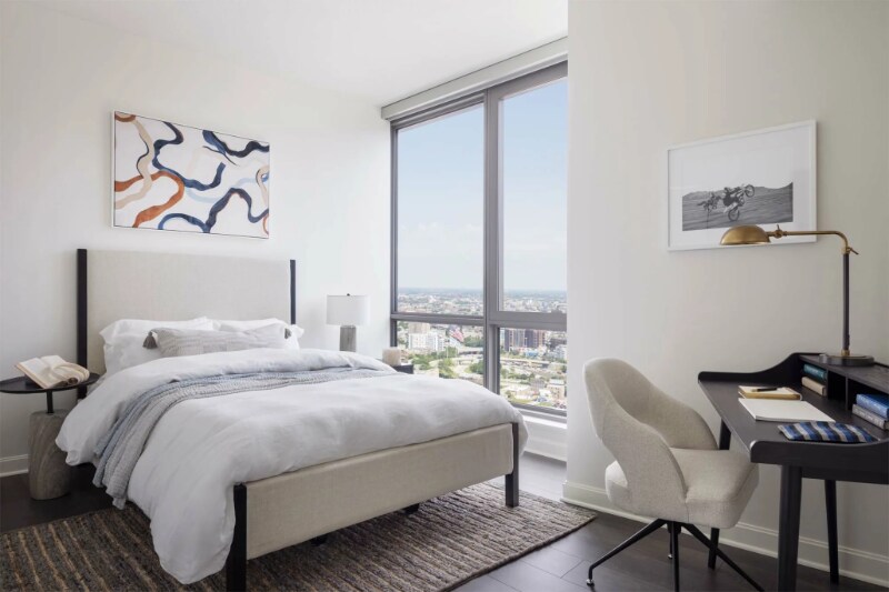 Building Photo - 122 N Green St