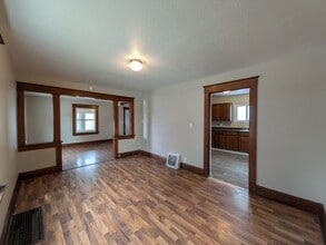 Building Photo - Large 4 Bedroom Home with Garage, Deck, & Fence!