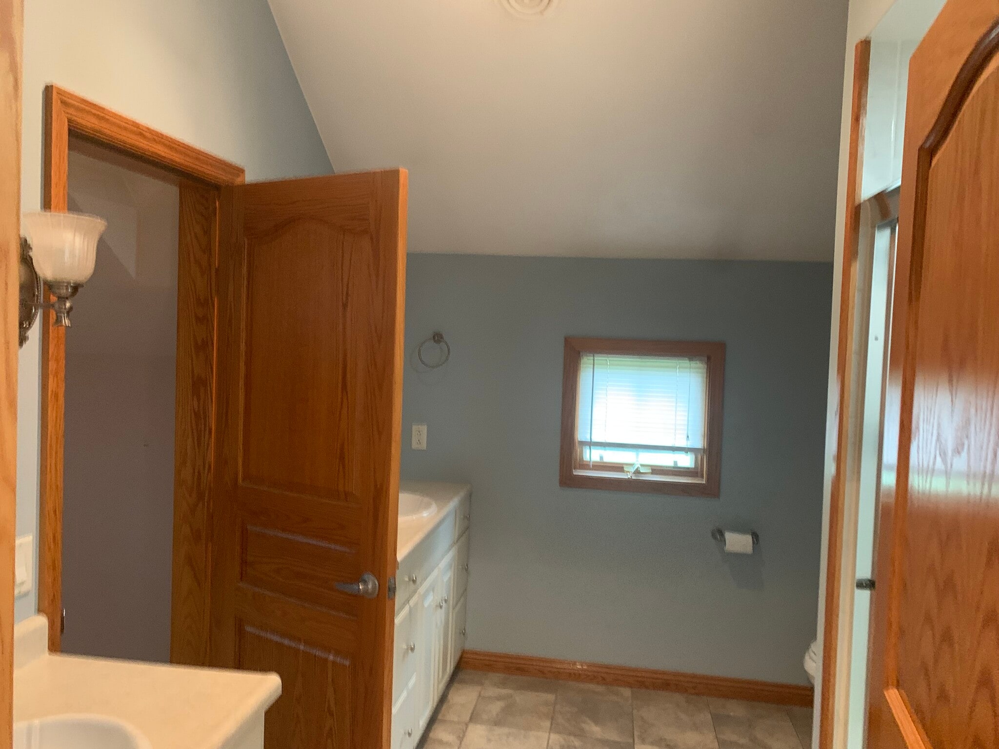 One full Bathroom with double sinks - 900 Allegheny Ave