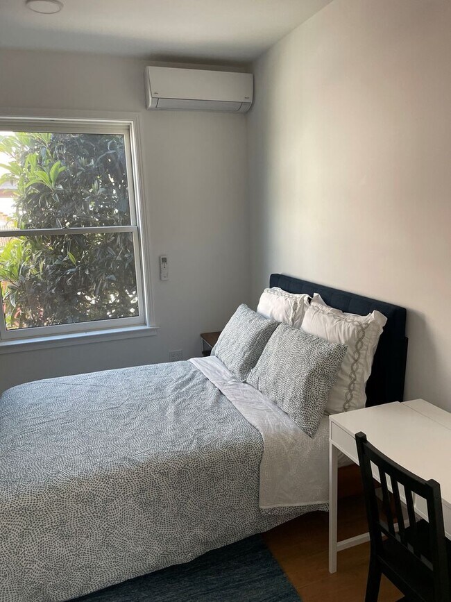 Building Photo - Viewing Schedule: Please call Shami at (415) 225-2543 to schedule a viewing.