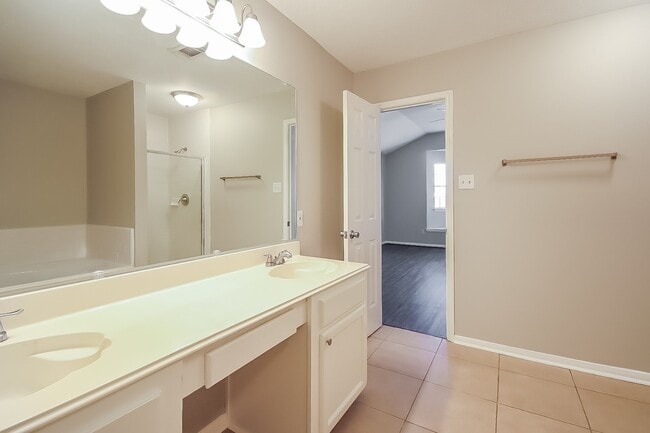 Building Photo - 19719 Morning Glory Terrace Ct