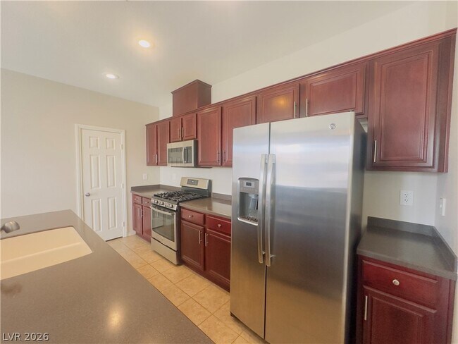 Building Photo - 6255 W Arby Ave