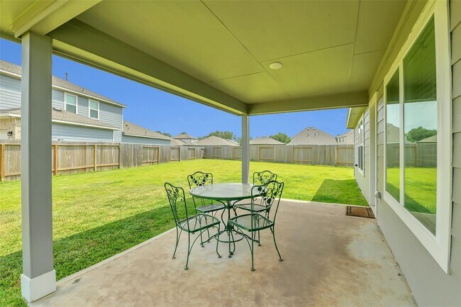 Building Photo - 16659 Olivewood Ln