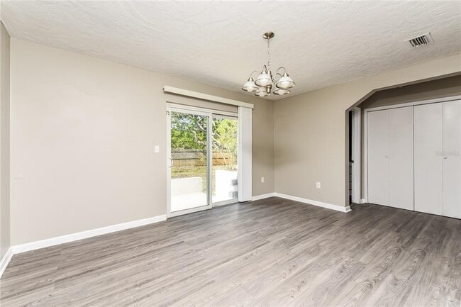 Building Photo - 507 67th Ave Dr W