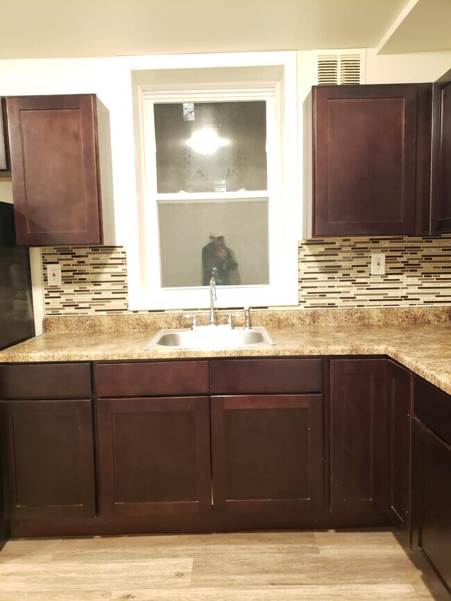 361 Danforth Ave BSMT - 356 Danforth Ave