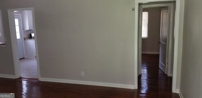 Building Photo - 1533 Alder Ln SW