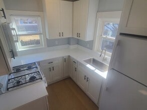 Building Photo - 232 North St