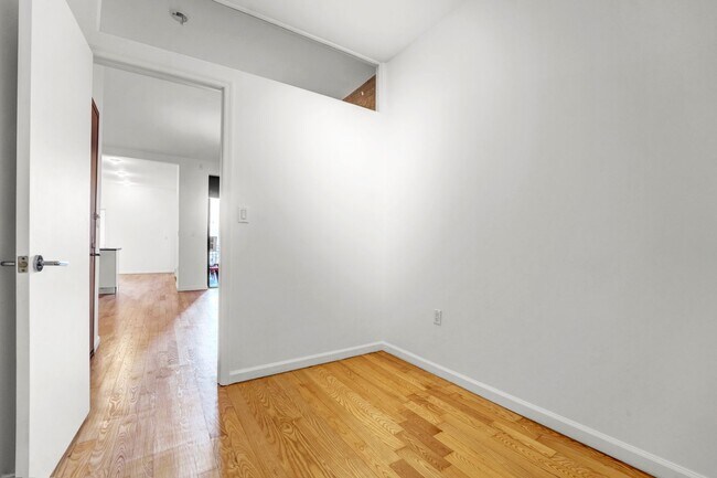 Building Photo - Welcoming  1-Bedroom with Home Office and Private Terrace.