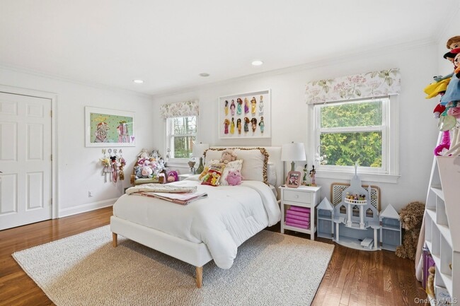 Building Photo - 221 Mamaroneck Rd