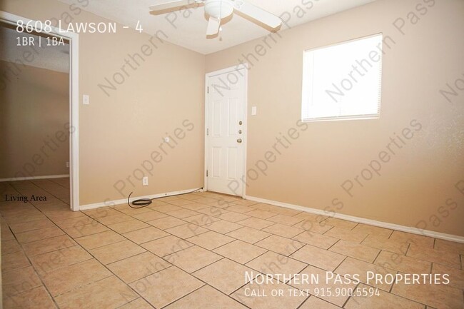 Building Photo - Cozy 1 BDR Northeast Apt- Water Included! ...