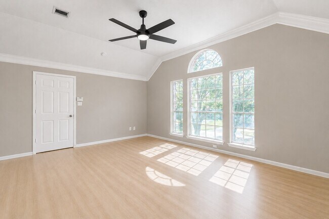 Building Photo - 24210 Schivener House Ln