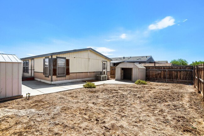 Building Photo - 6105 Berthelot Ln
