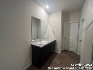 Building Photo - 141 Middle Grn Lp