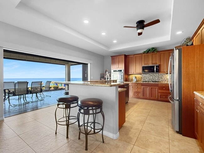 Building Photo - Kona Vistas 4 bedroom 2.5 bath fully furnished home with a pool